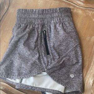 Lululemon shorts size 10